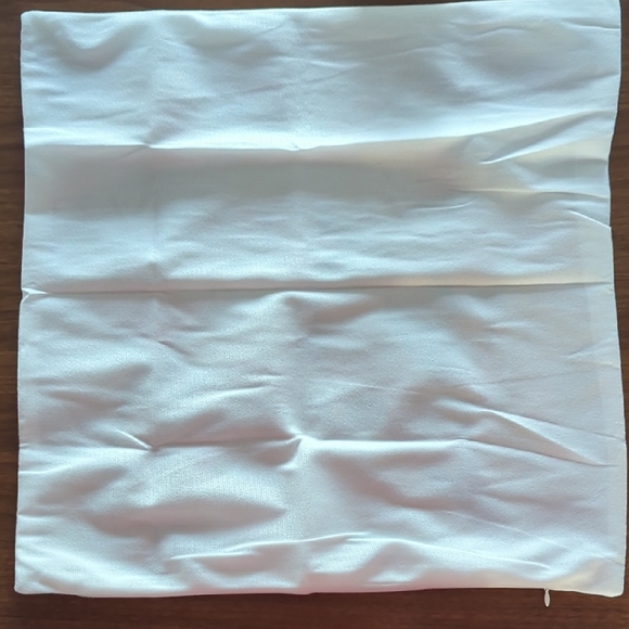 Birds Pillow case 18 x 18 - Picture 2 of 2